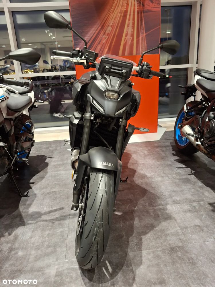 Yamaha MT - 19