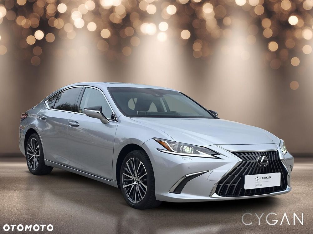 Lexus ES 300h Business Edition - 9