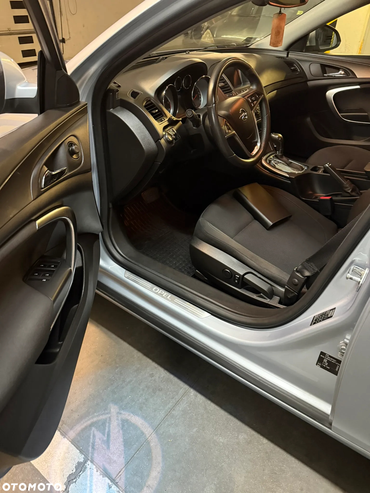Opel Insignia 2.0 CDTI - 8