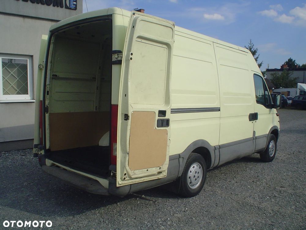 Iveco DAILY - 6
