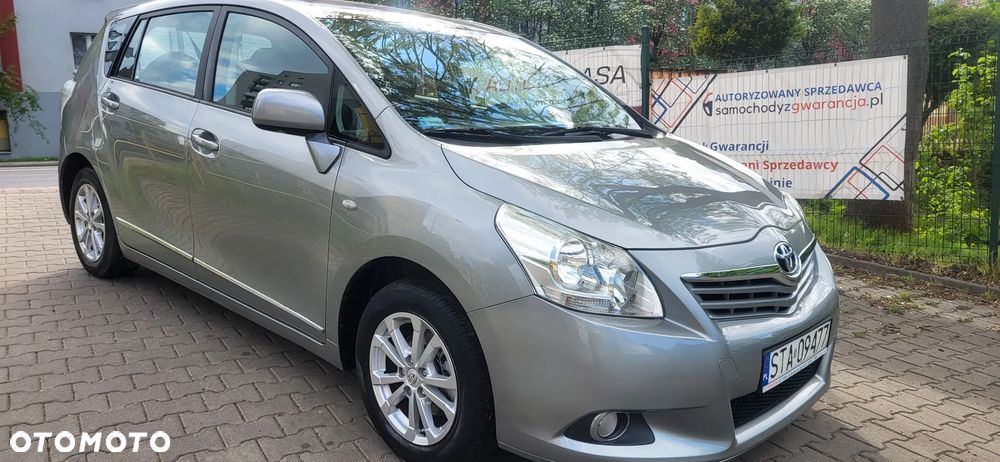 Toyota Verso 1.8 2010 7os - 2