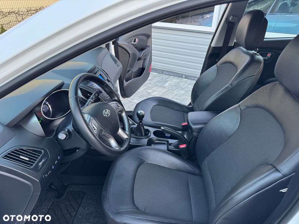 Hyundai ix35 1.7 CRDi Comfort 2WD - 34