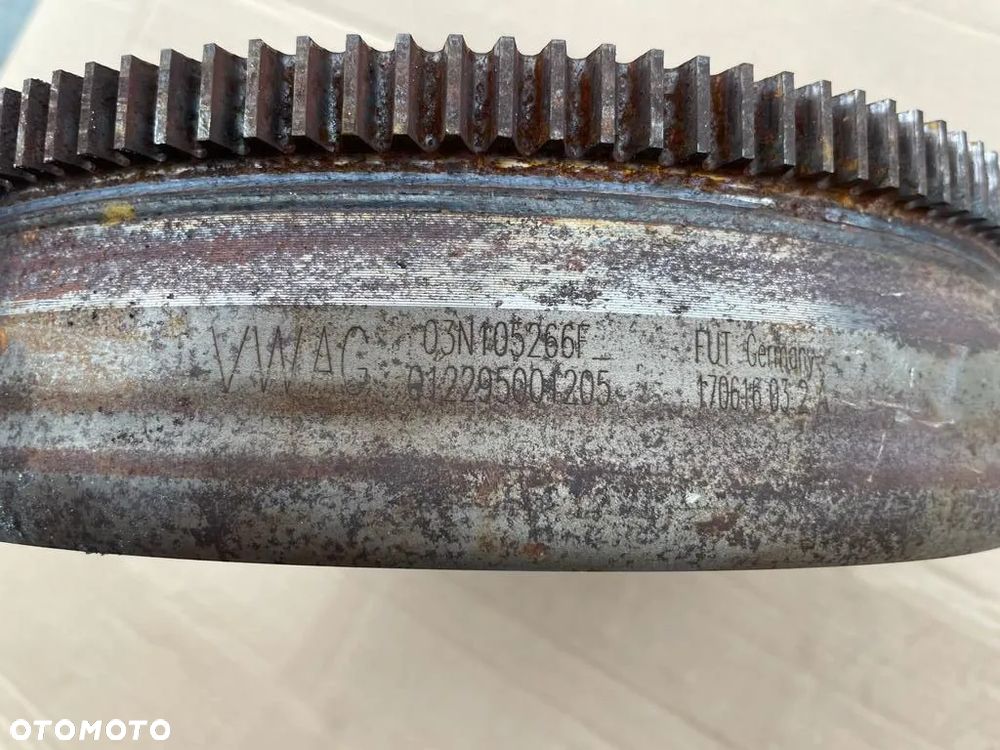 VW PASSAT B8 2.0 TDI SPRZĘGŁO DWUMAS 03N105266F - 2