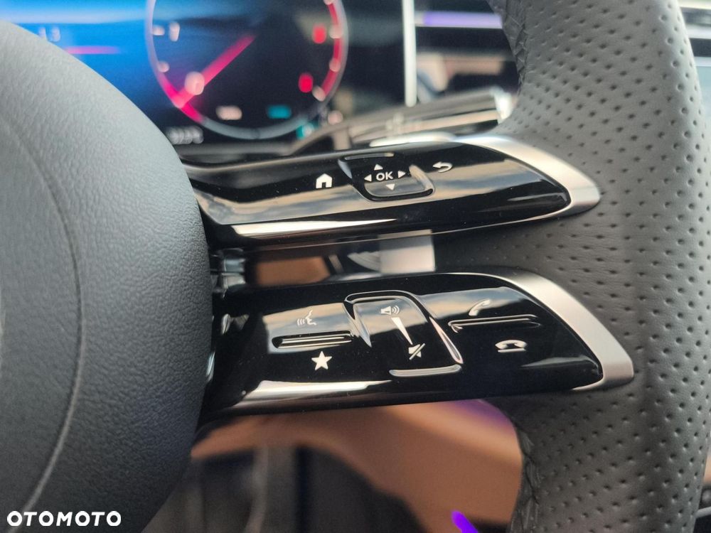 Mercedes-Benz Klasa E - 17