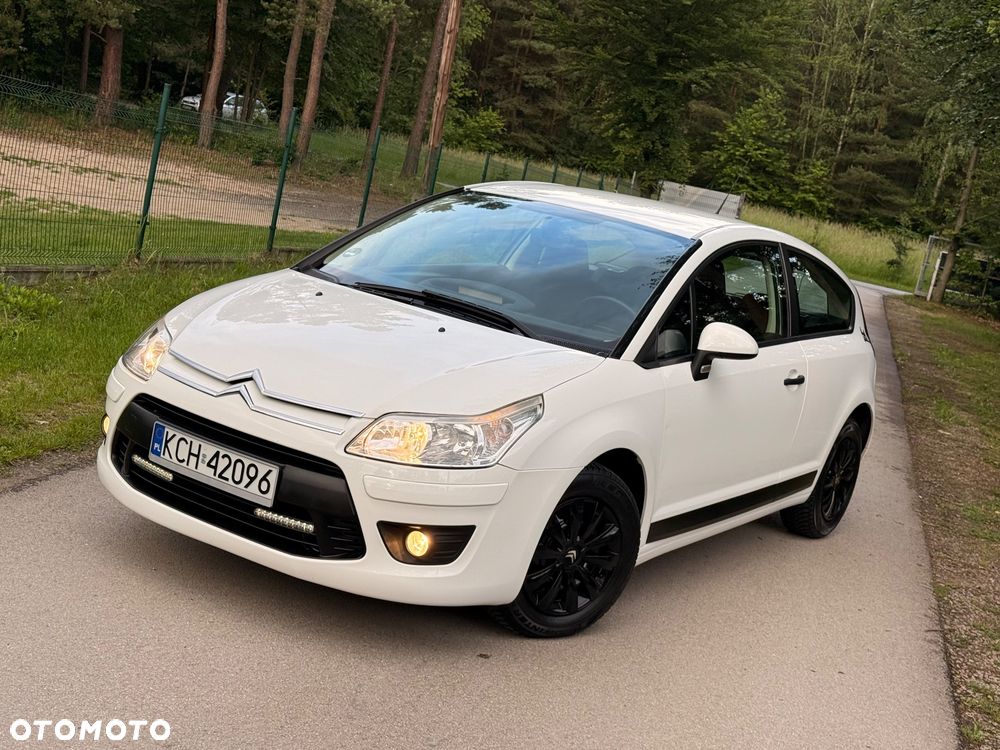 Citroën C4 1.4 16V Impress - 2