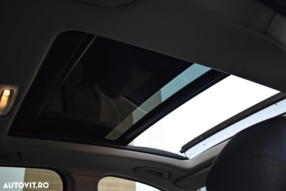 BMW Seria 3 320d Aut. Luxury Line - 15