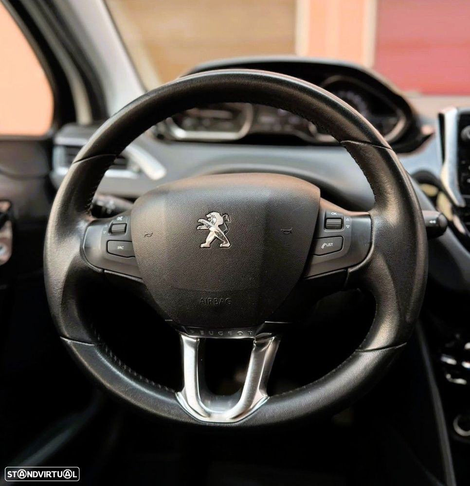 Peugeot 208 1.2 VTi Allure - 13