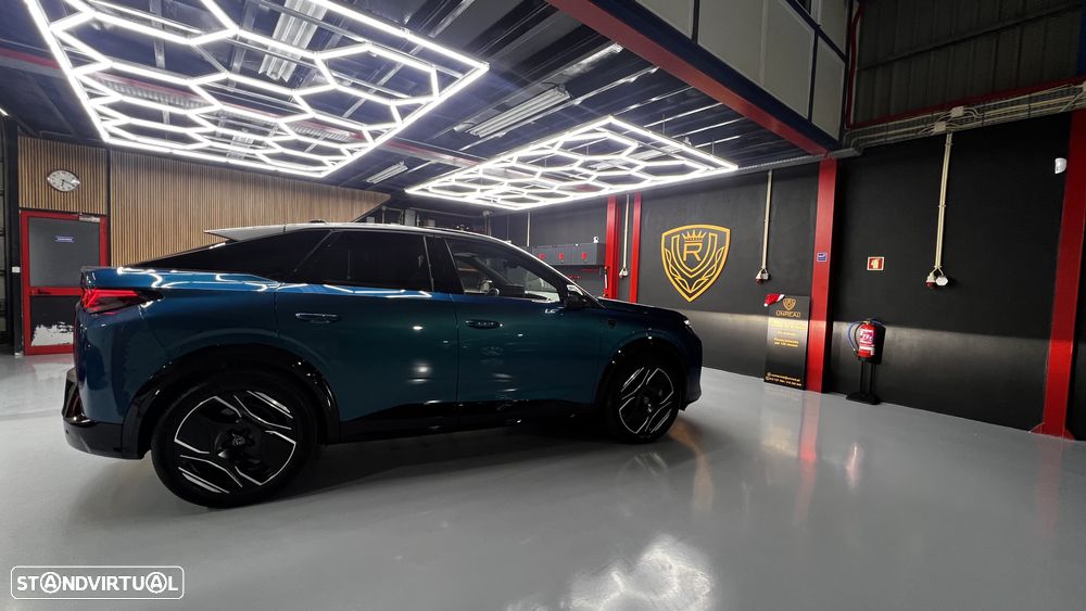 Peugeot E-3008 73 kWh GT - 20