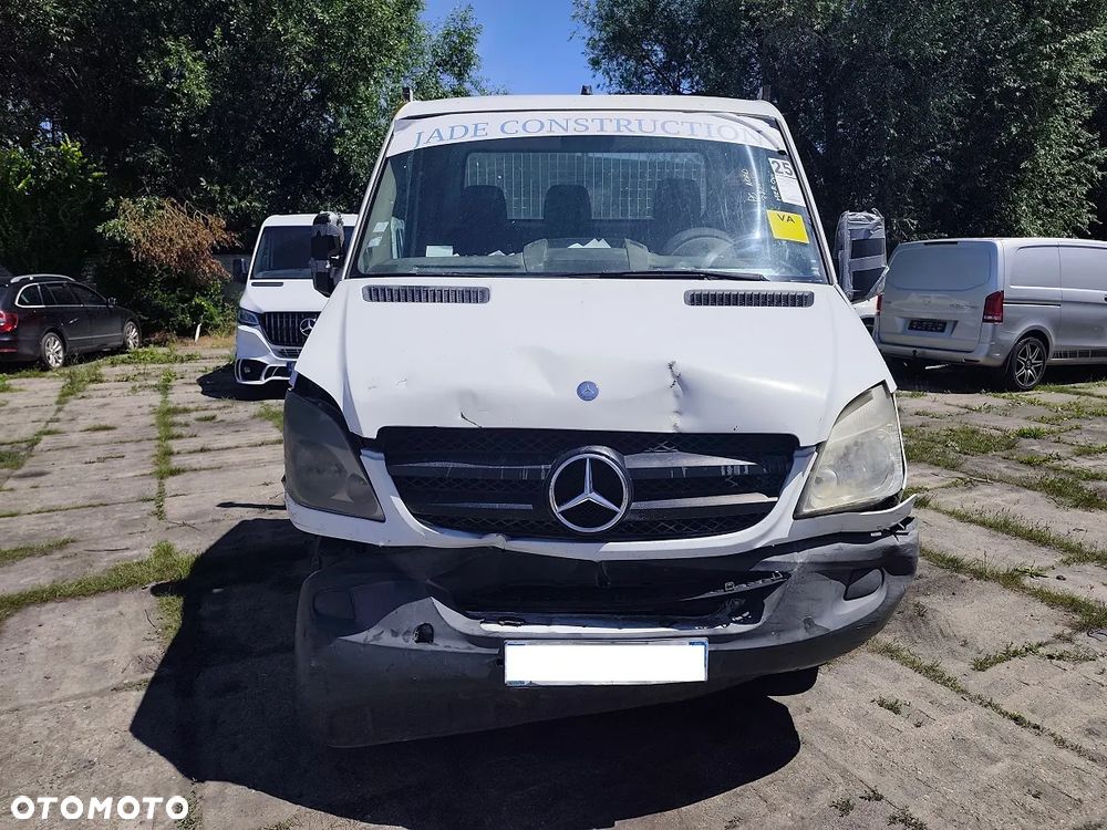 Mercedes-Benz Sprinter - 10