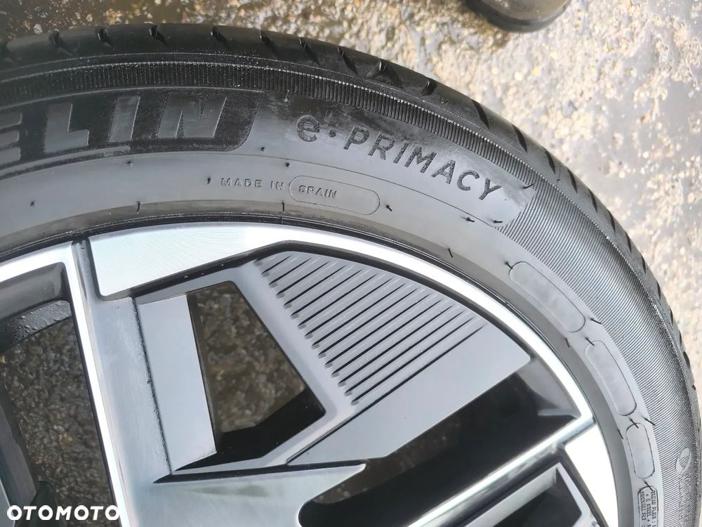 5x108 Felgi Aluminiowe Alufelgi Oryginalne 19 Koła Letnie Lato J.NOWE DEMO PEUGEOT 3008 II 2 5008 II 2 408 III 3 408X GT LINE GTLINE CITROEN C5 AIRCROSS DS7 CROSSBACK DS4 II 2 OPEL GRANDLAND X Legnica ALU-RAD 205/55 MICHELIN 24r. Kropki - 14