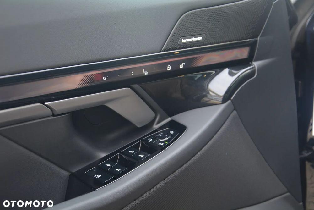 BMW Seria 5 - 13