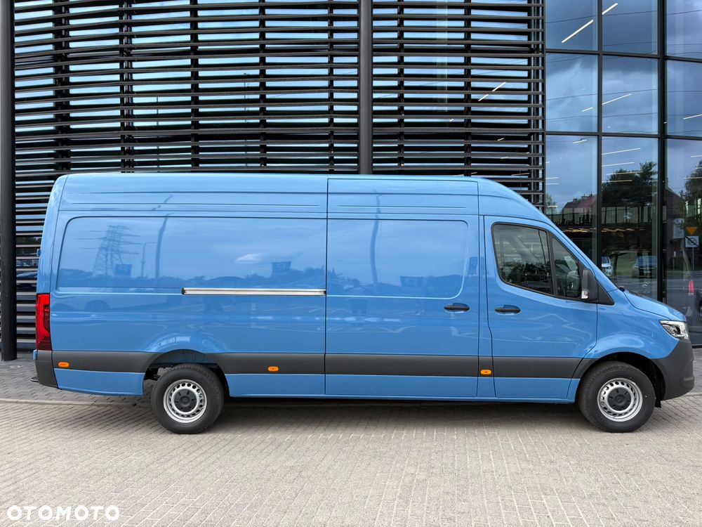 Mercedes-Benz Sprinter - 5