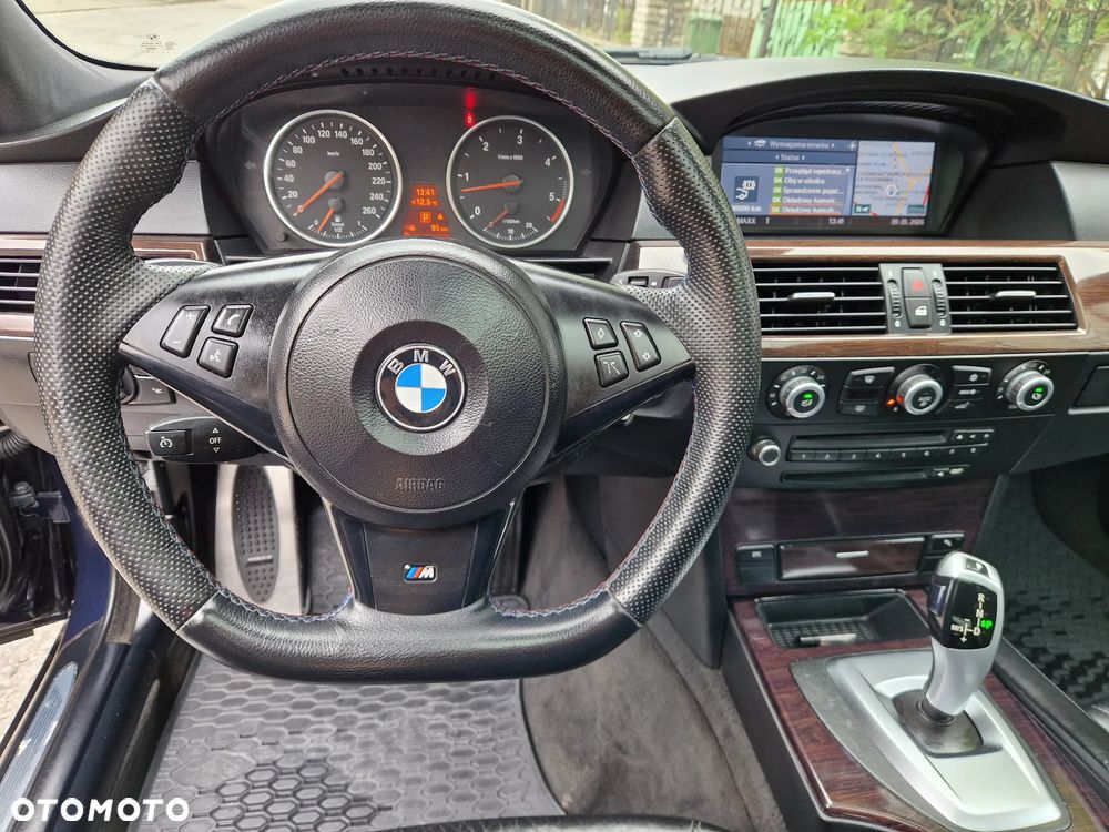 BMW Seria 5 530d xDrive Edition Sport - 16