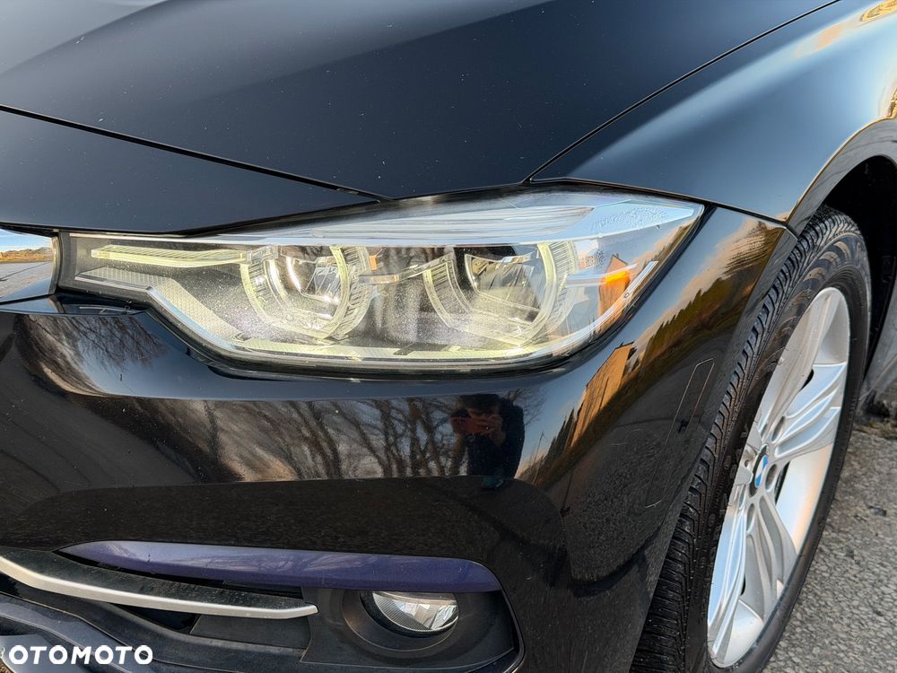 BMW Seria 3 330i Edition Luxury Line Purity - 22