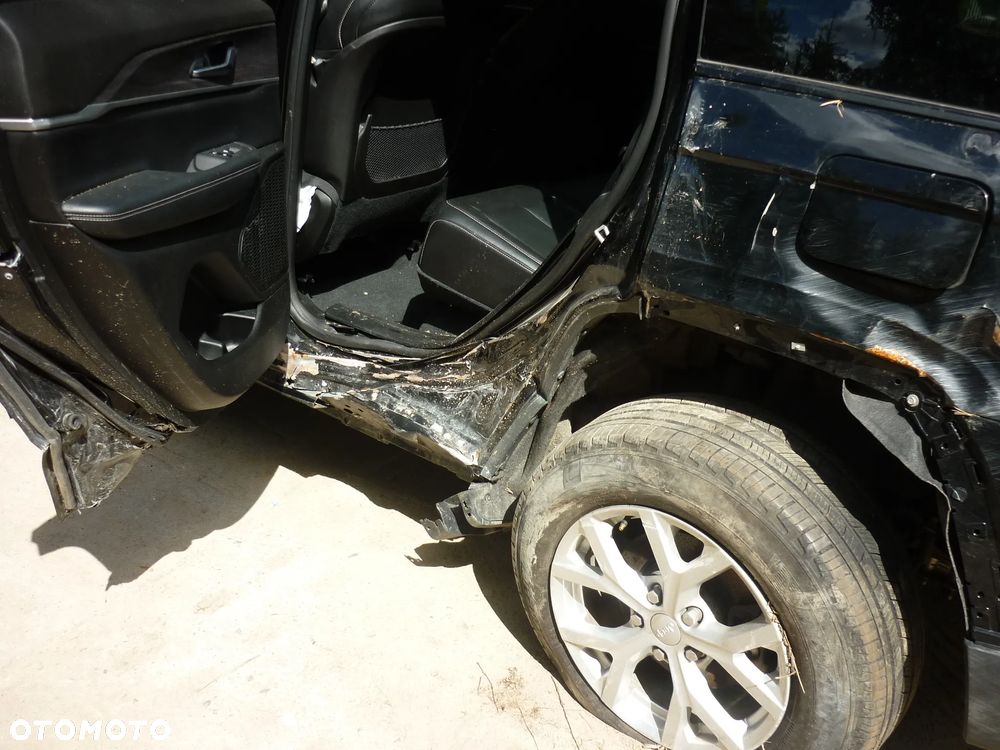 Jeep Grand Cherokee - 9