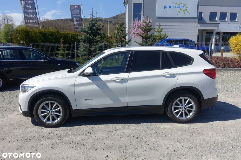 BMW X1 xDrive18d - 8