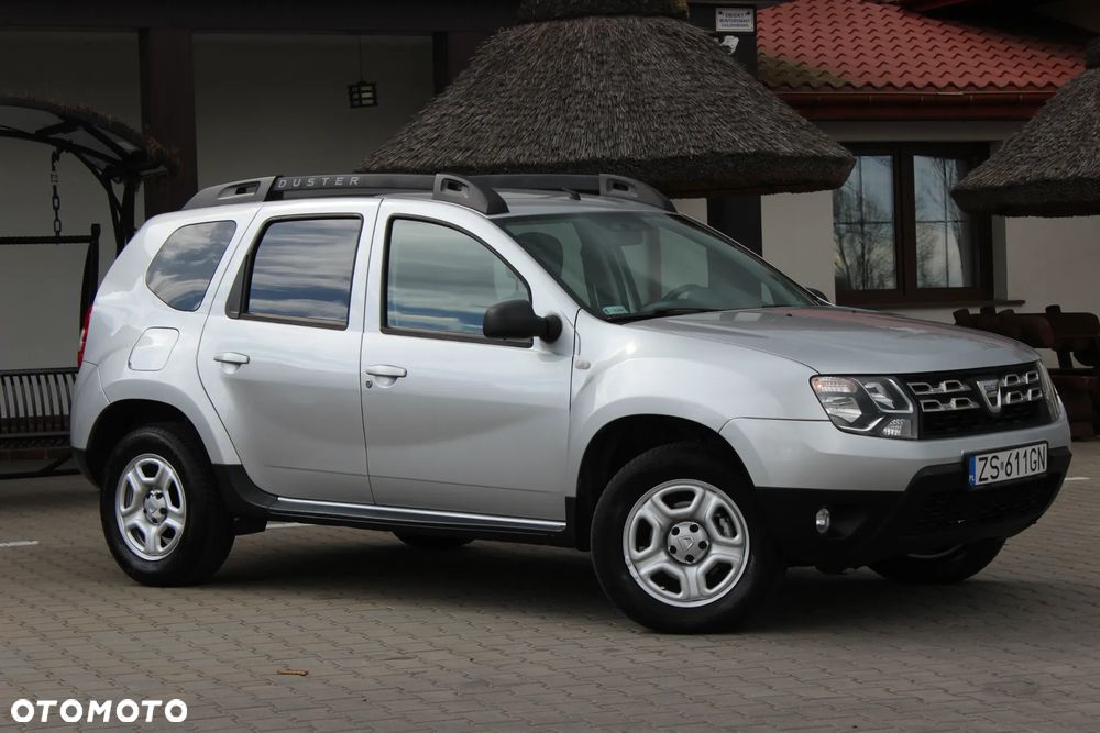 Dacia Duster 1.5 dCi Laureate 4x4 - 23