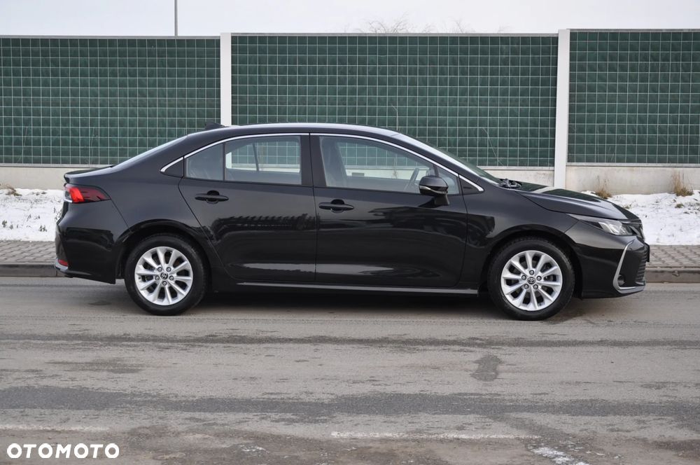 Toyota Corolla 1.6 Comfort - 13