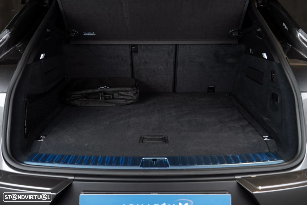 Porsche Cayenne Coupé Turbo E-Hybrid Pacote GT - 8