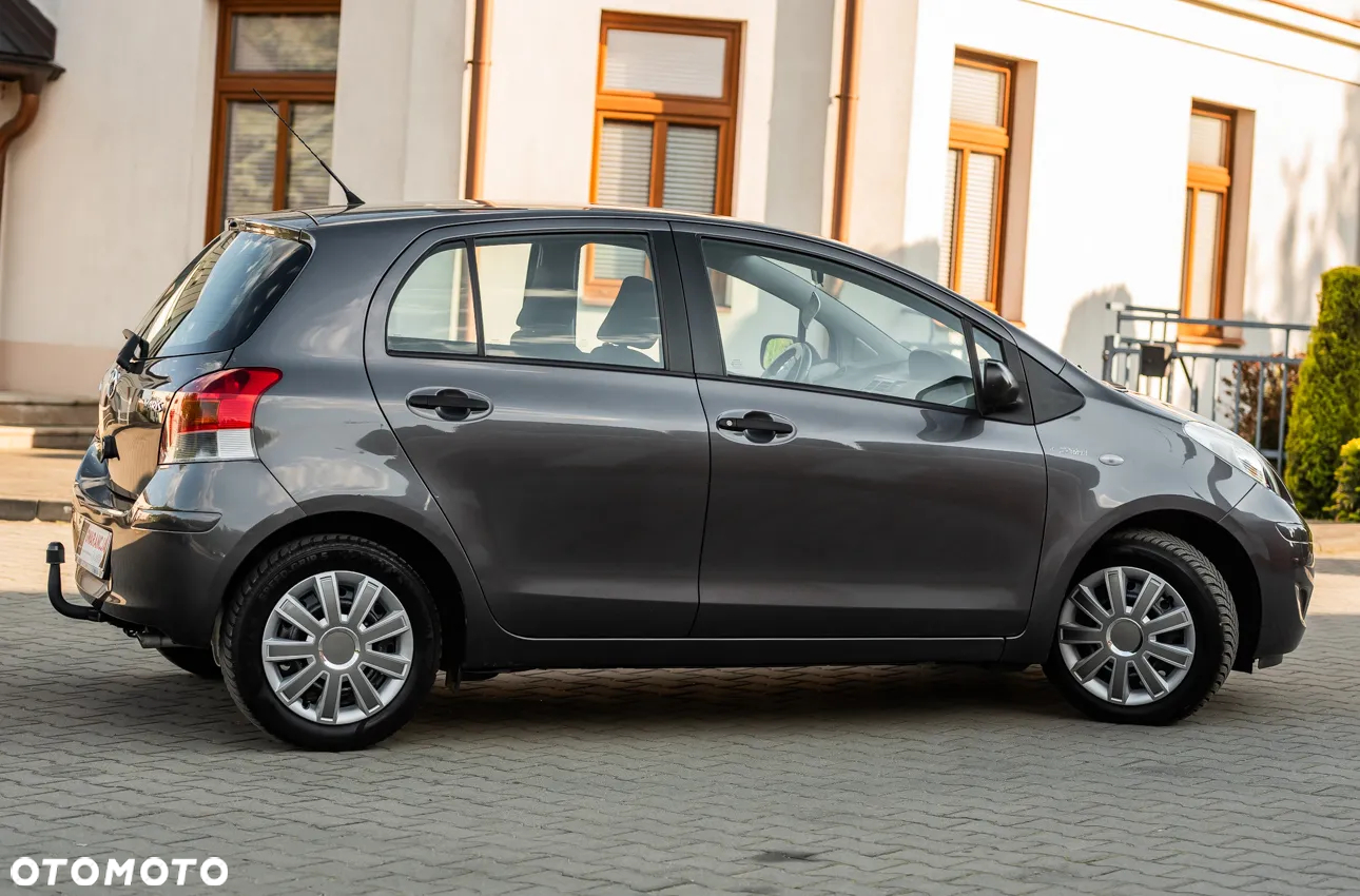 Toyota Yaris - 6