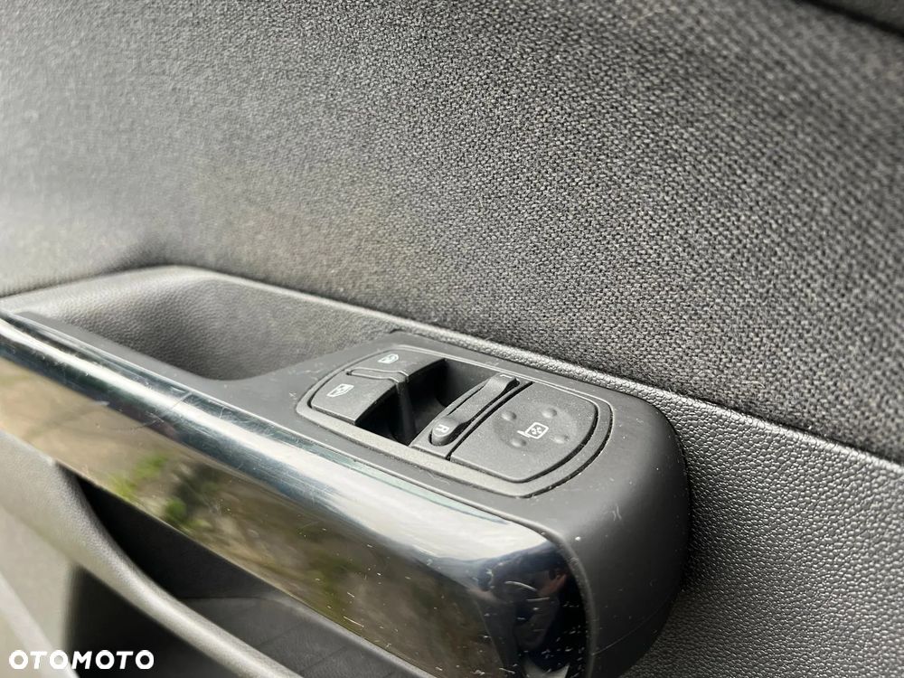 Opel Corsa - 17