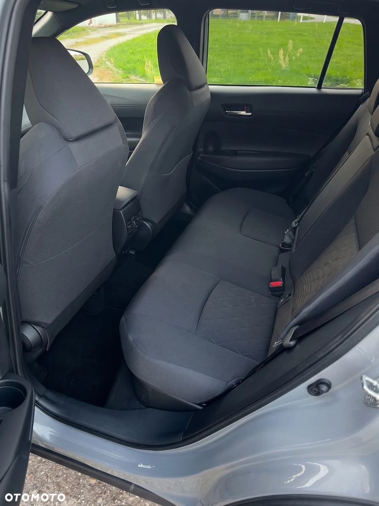 Toyota Corolla Cross 2.0 Hybrid Style AWD - 24