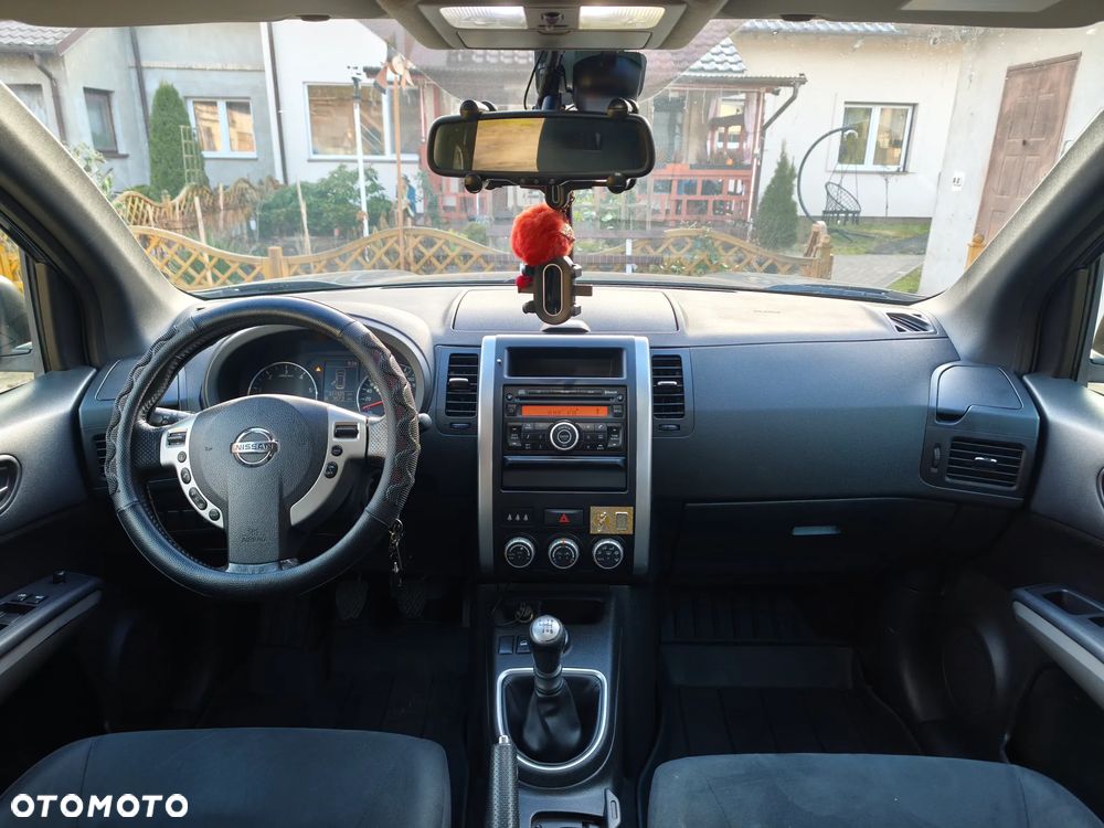 Nissan X-Trail 2.0 dCi SE - 11