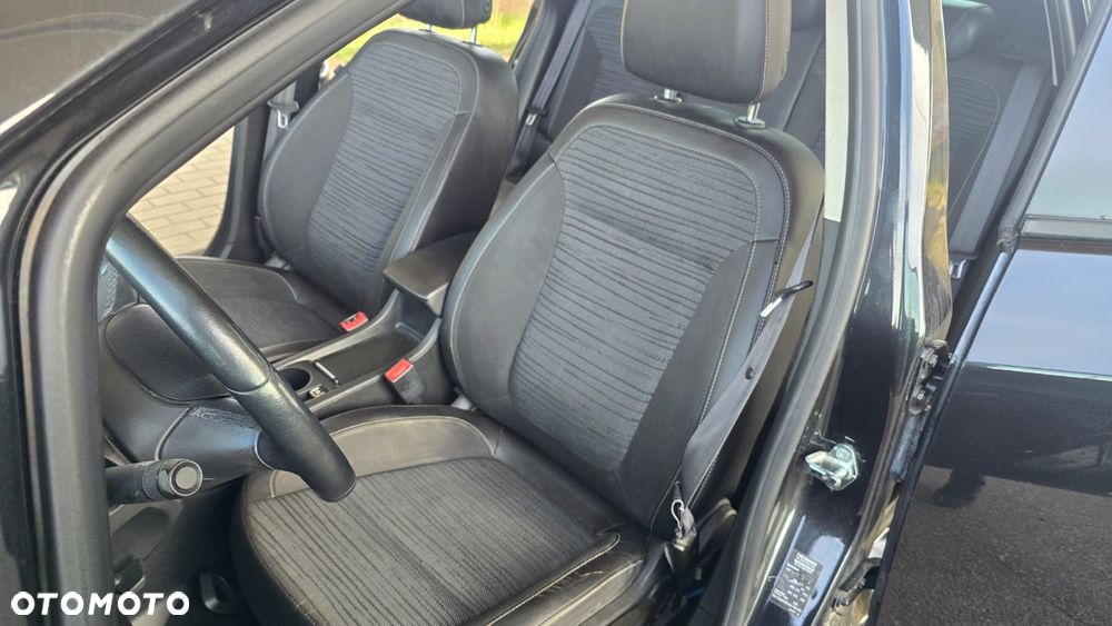 Opel Astra 1.7 CDTI DPF ENERGY - 39