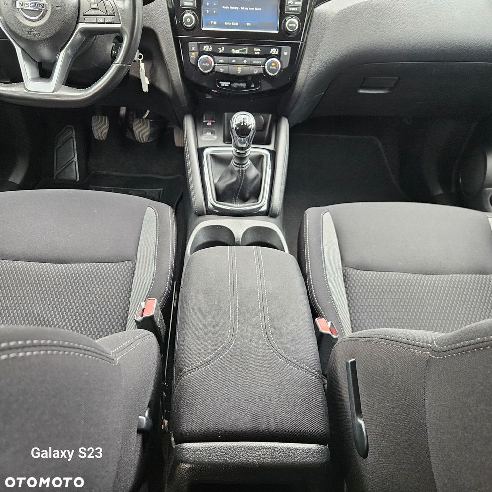 Nissan Qashqai 1.2 DIG-T Visia EU6 - 23