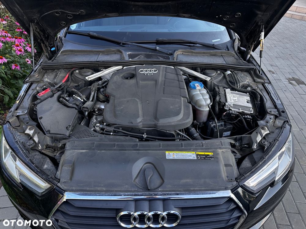 Audi A4 Avant 2.0 TDI S tronic design - 30
