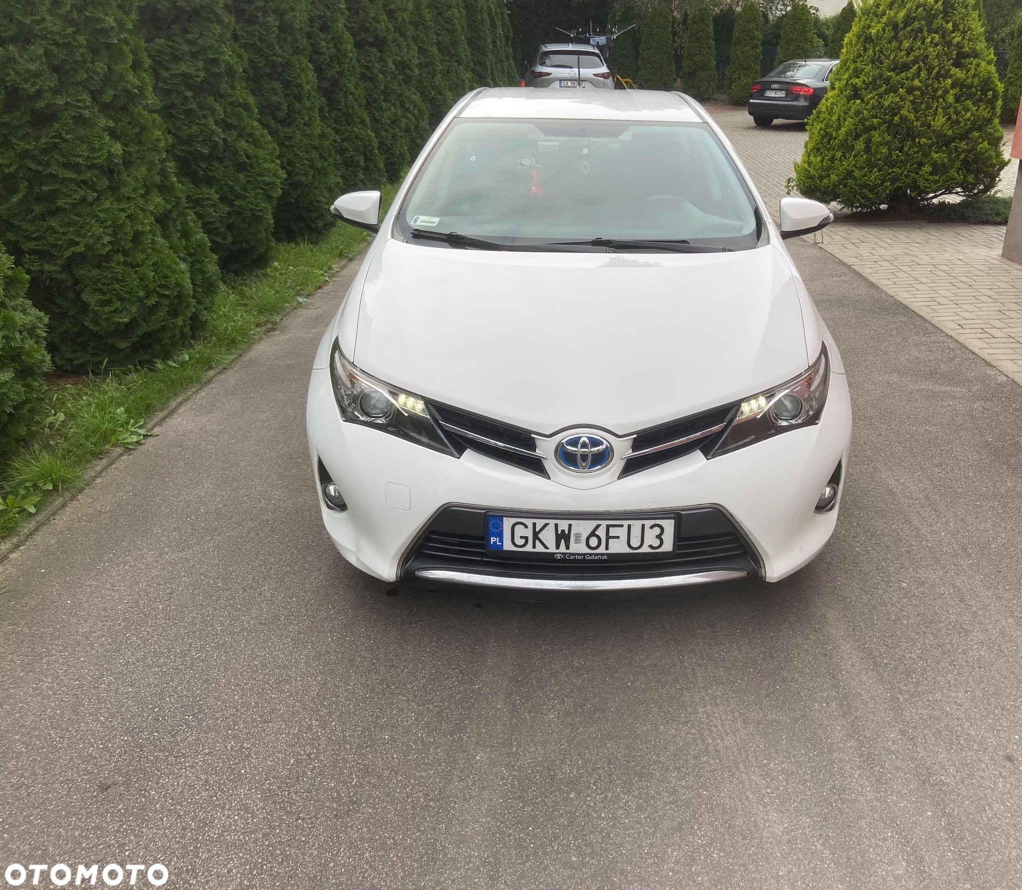 Toyota Auris Hybrid 135 Premium - 6