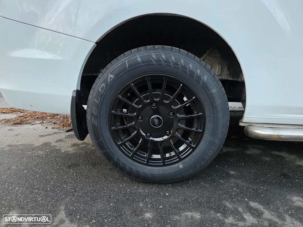 Ford e-Transit Custom - 26