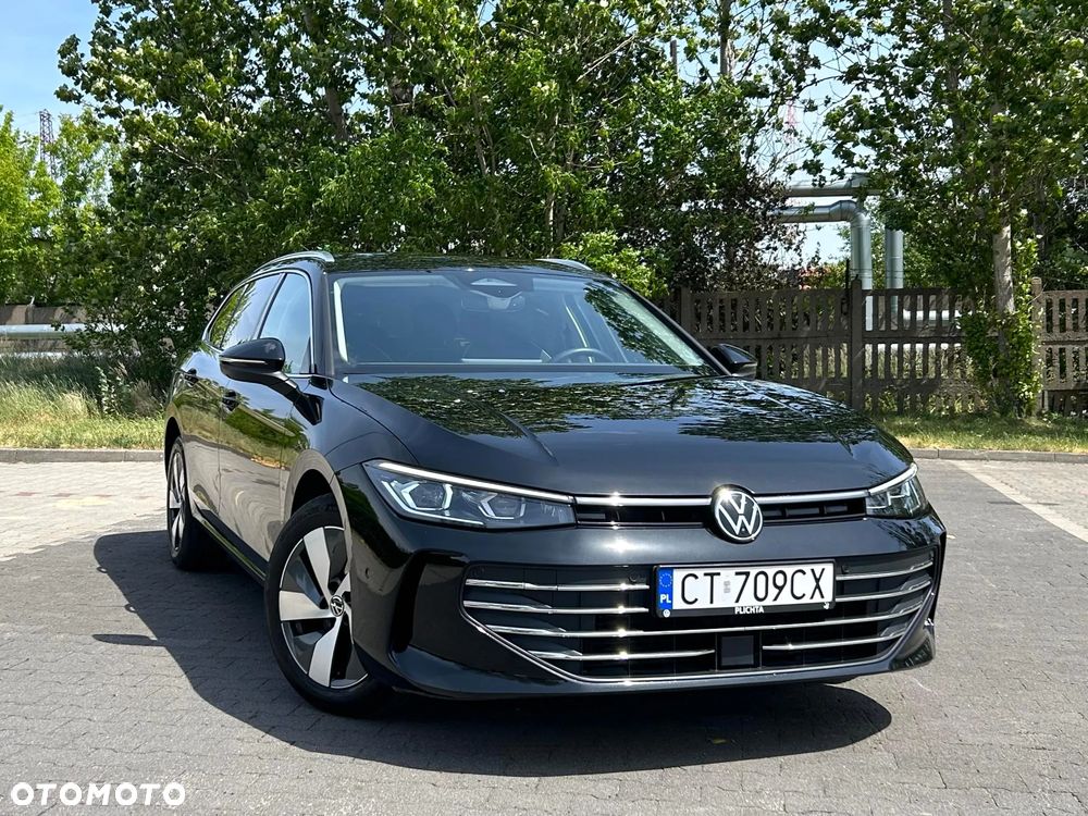 Volkswagen Passat - 4