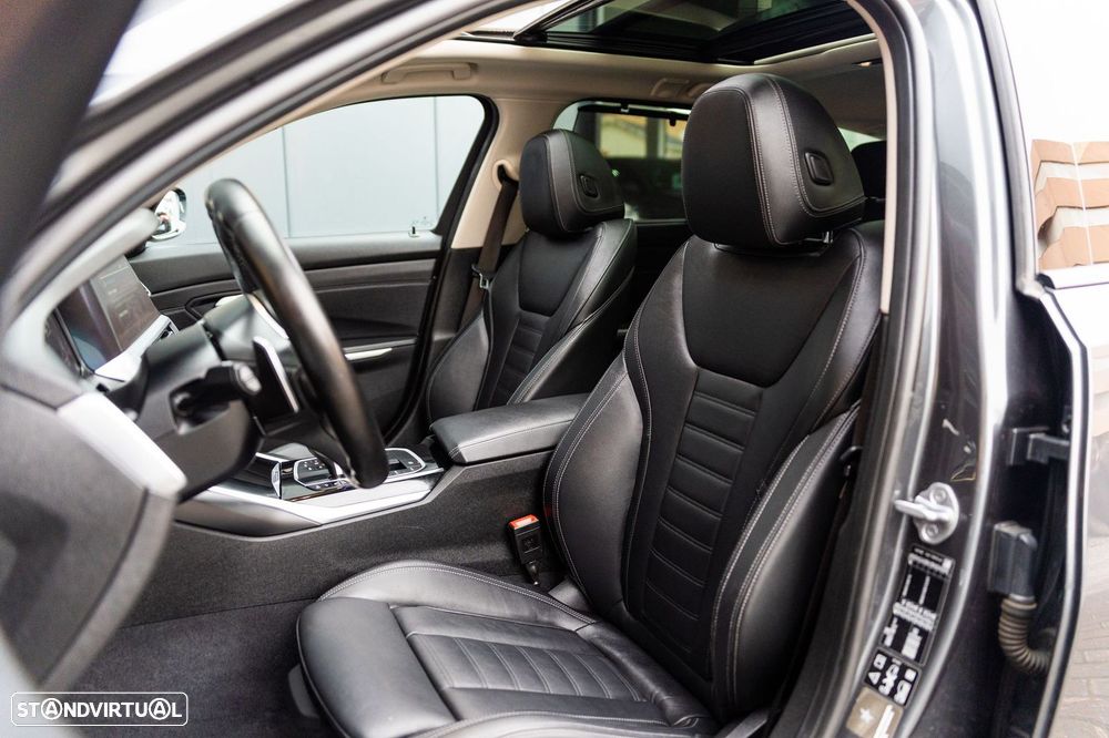 BMW 320 d xDrive Pack M Auto - 7