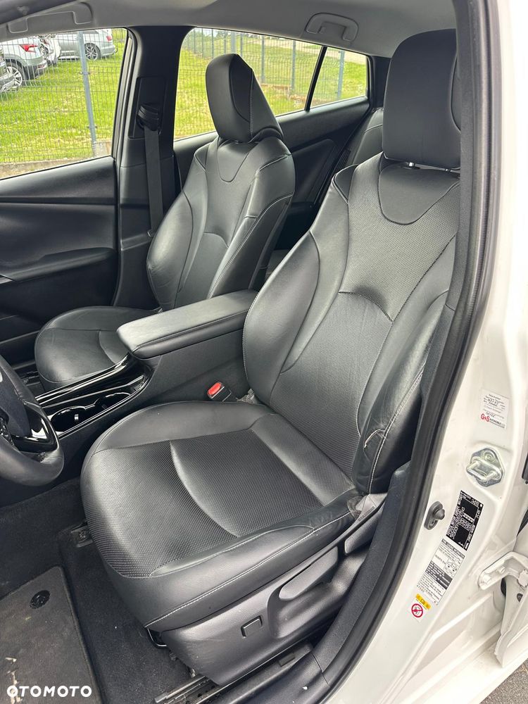 Toyota Prius 1.8 Hybrid Executive - 10