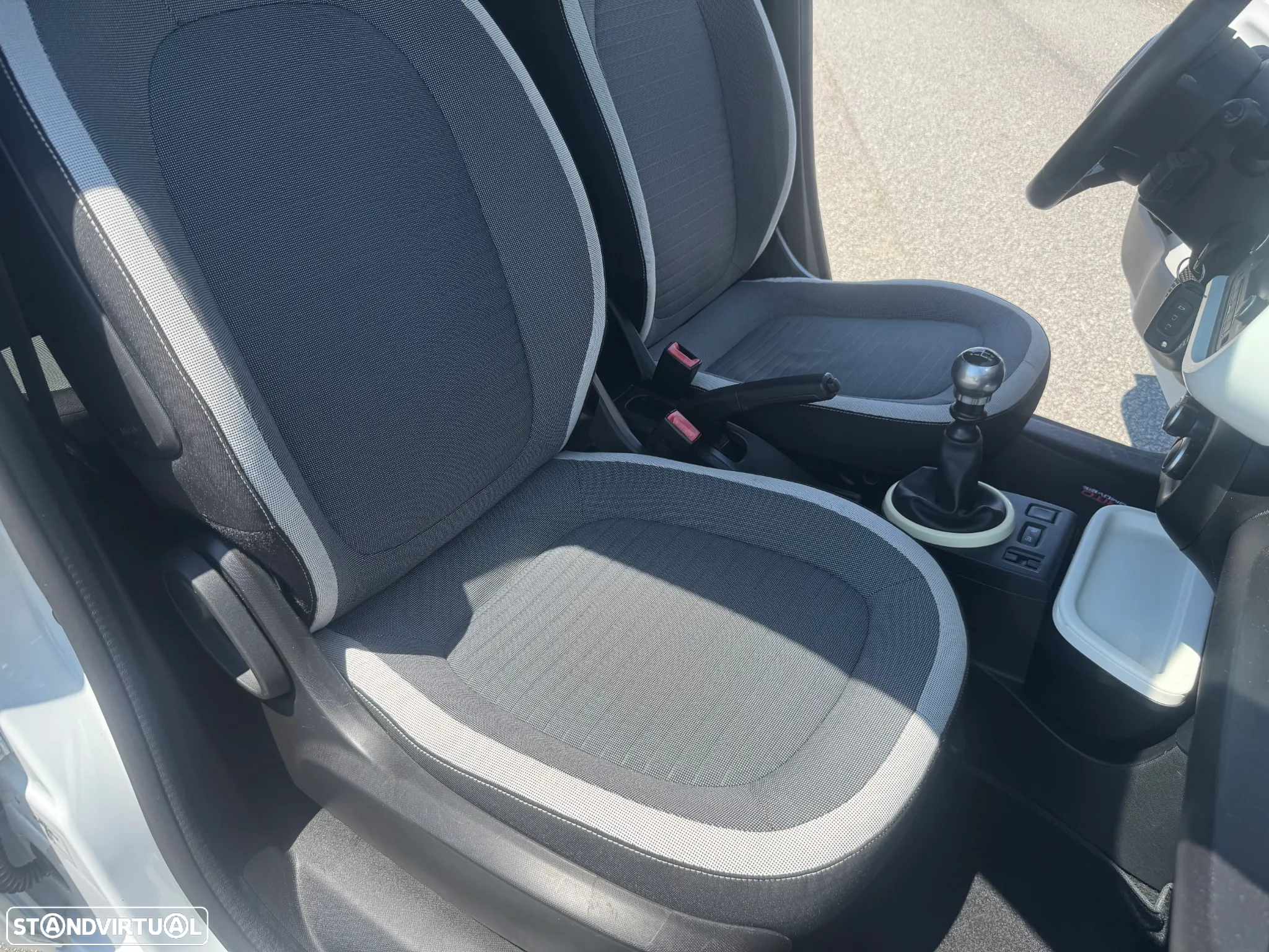 Renault Twingo 0.9 TCe - 27