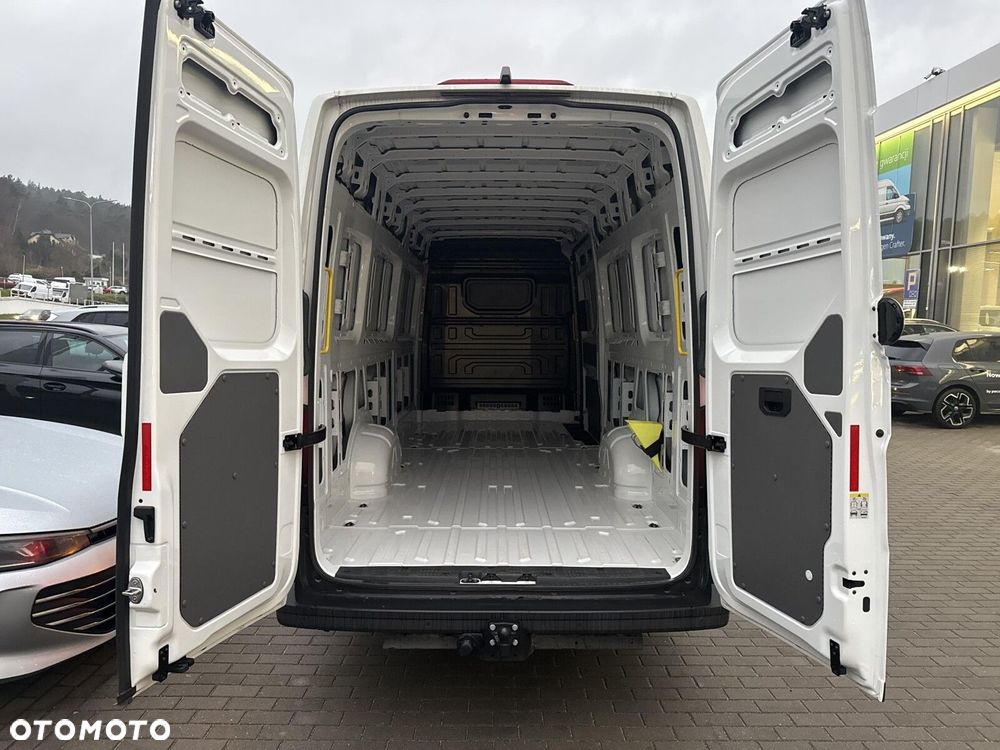 Volkswagen Crafter L5H3 - 32
