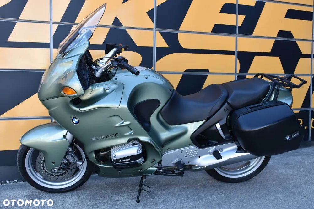BMW R - 8
