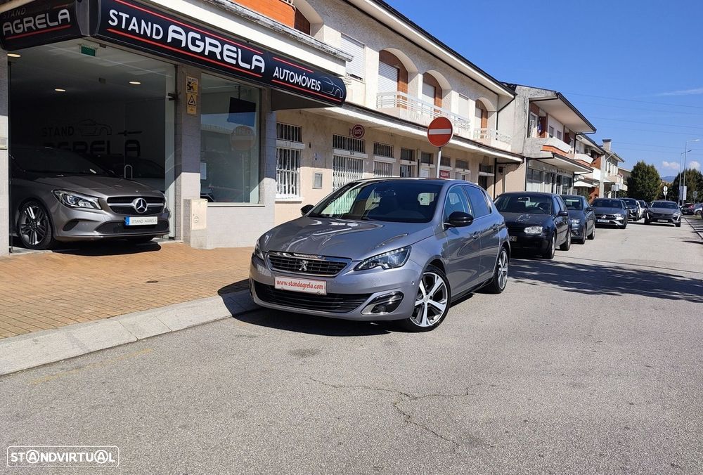 Peugeot 308 - 1