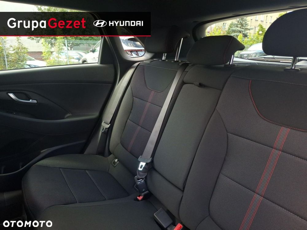 Hyundai i30 - 16