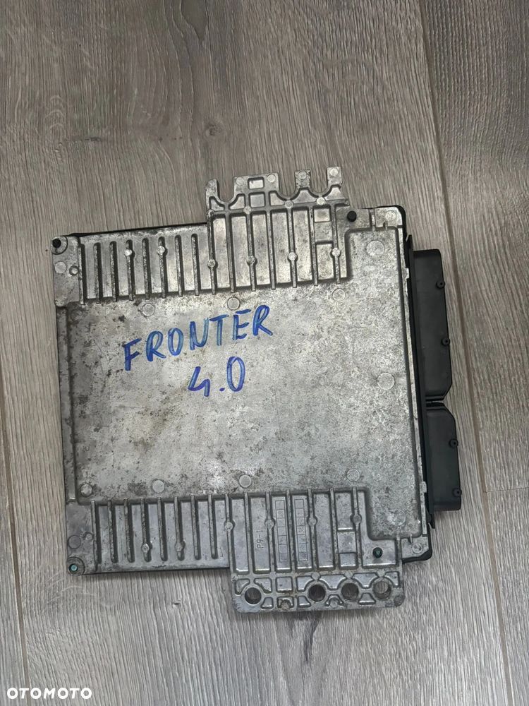 Nissan Frontier 4.0 sterownik silnika