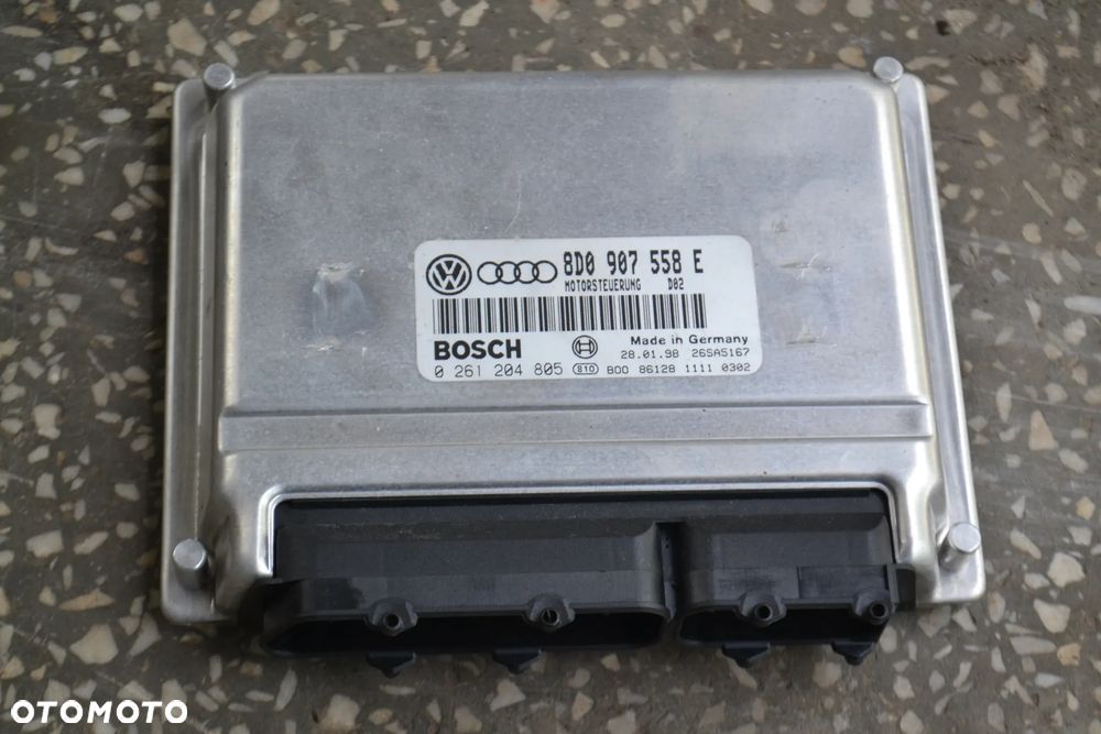 VW PASSAT B5 1,8 TURBO KOMPUTER STEROWNIK SILNIKA  8D0907558E 0261204805 - 1
