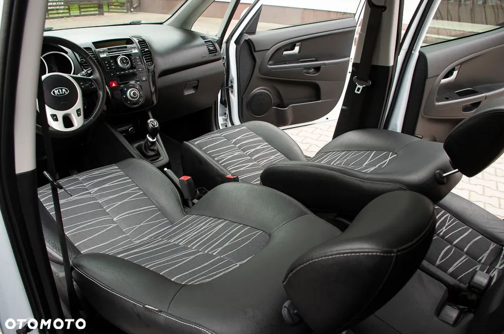 Kia Venga 1.4 S - 21