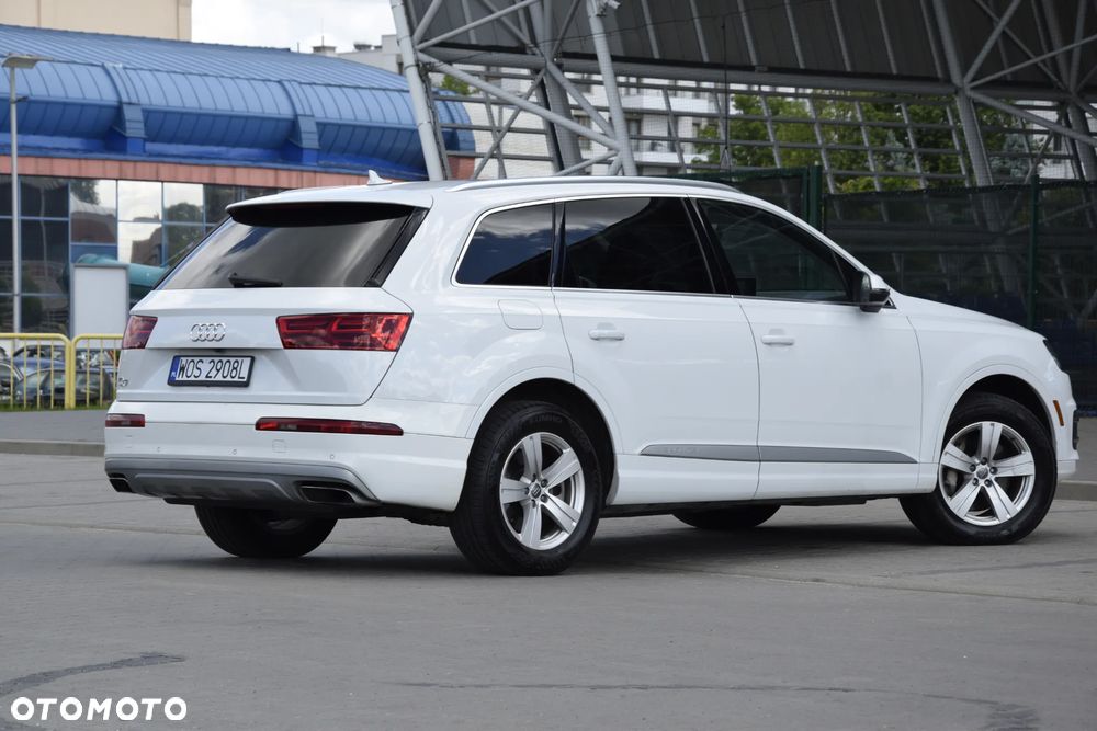 Audi Q7 - 6