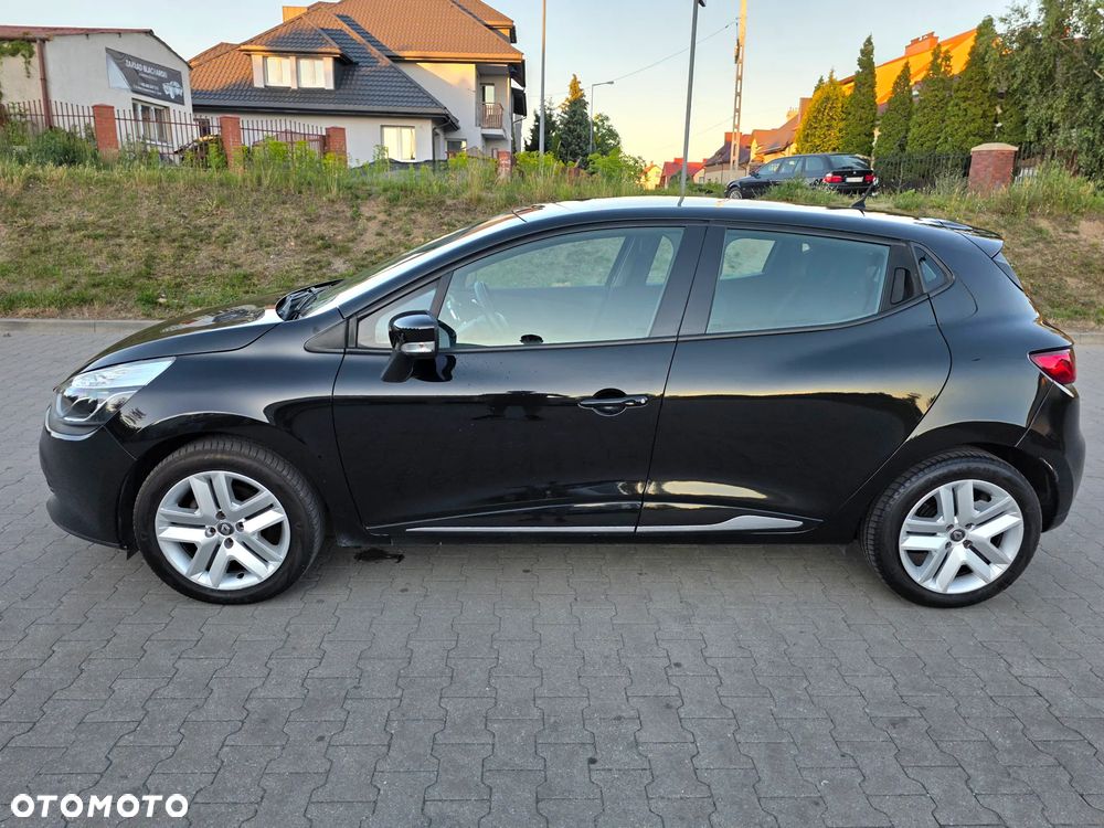 Renault Clio - 8