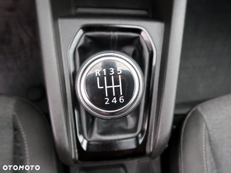 Renault Clio 1.0 TCe Zen - 29