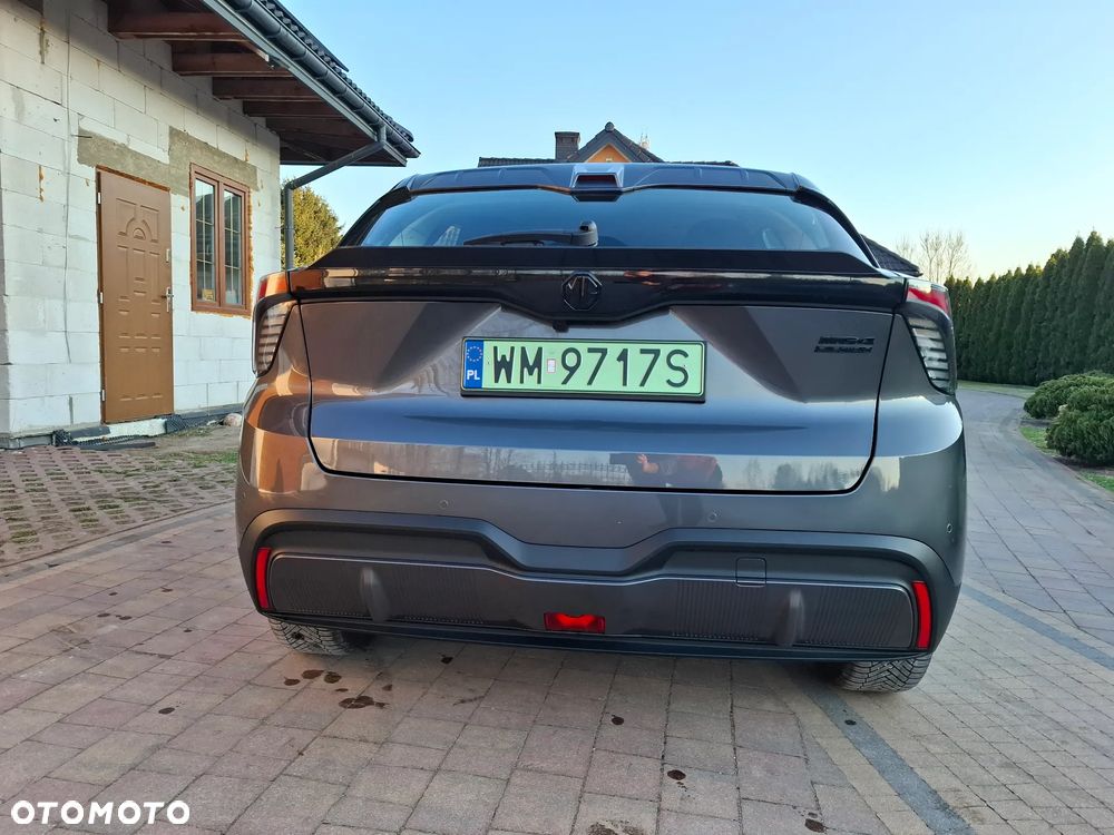 MG 4 Luxury 49 kWh - 8