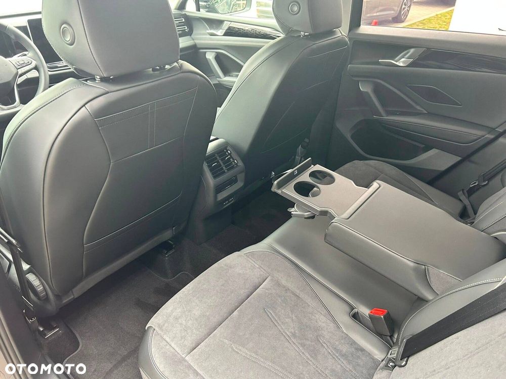 Volkswagen Tiguan - 18