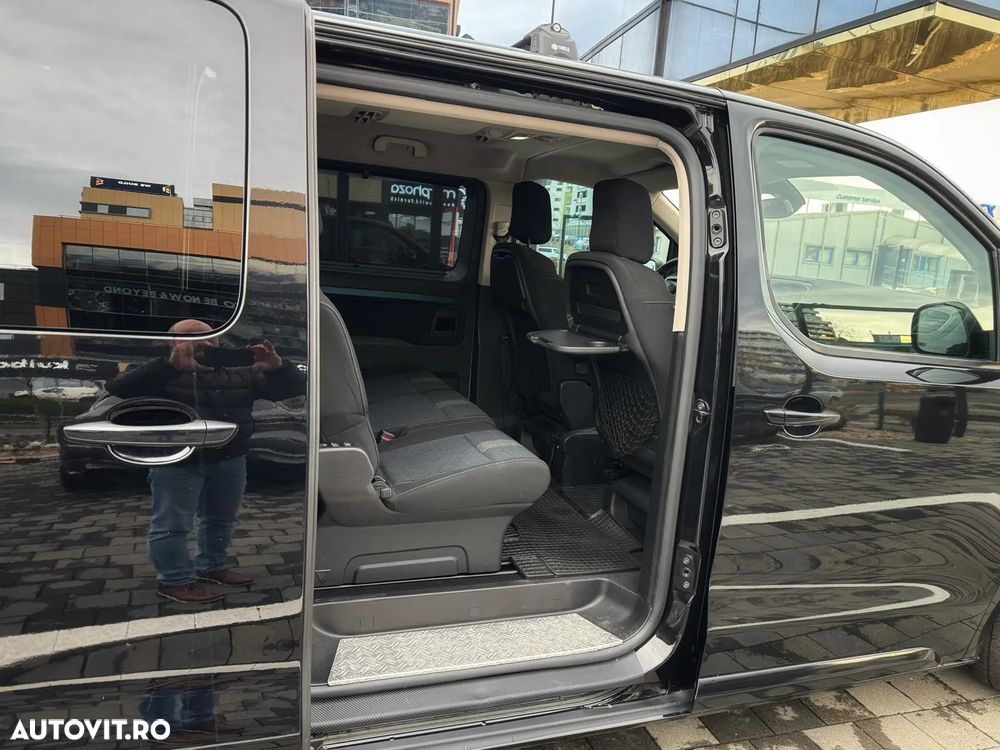 Peugeot Traveller L2H1 2.0 BlueHDI 150 S&S Navette - 12