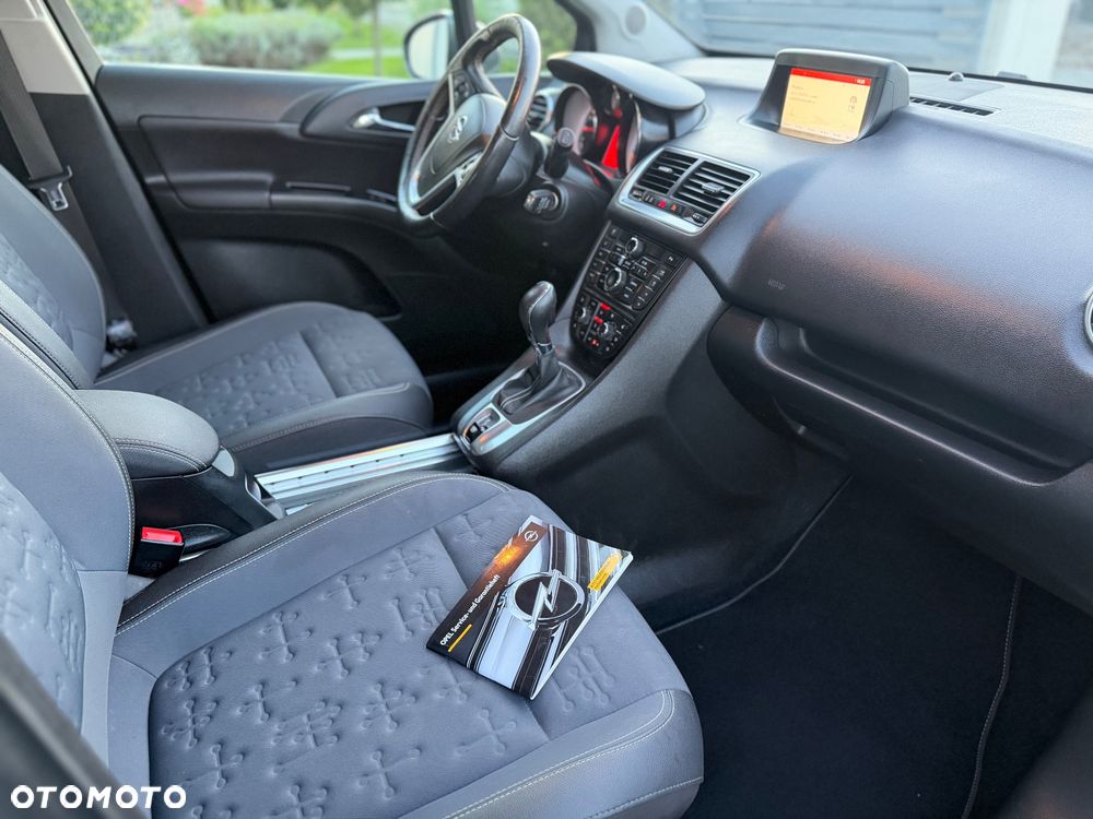 Opel Meriva - 25